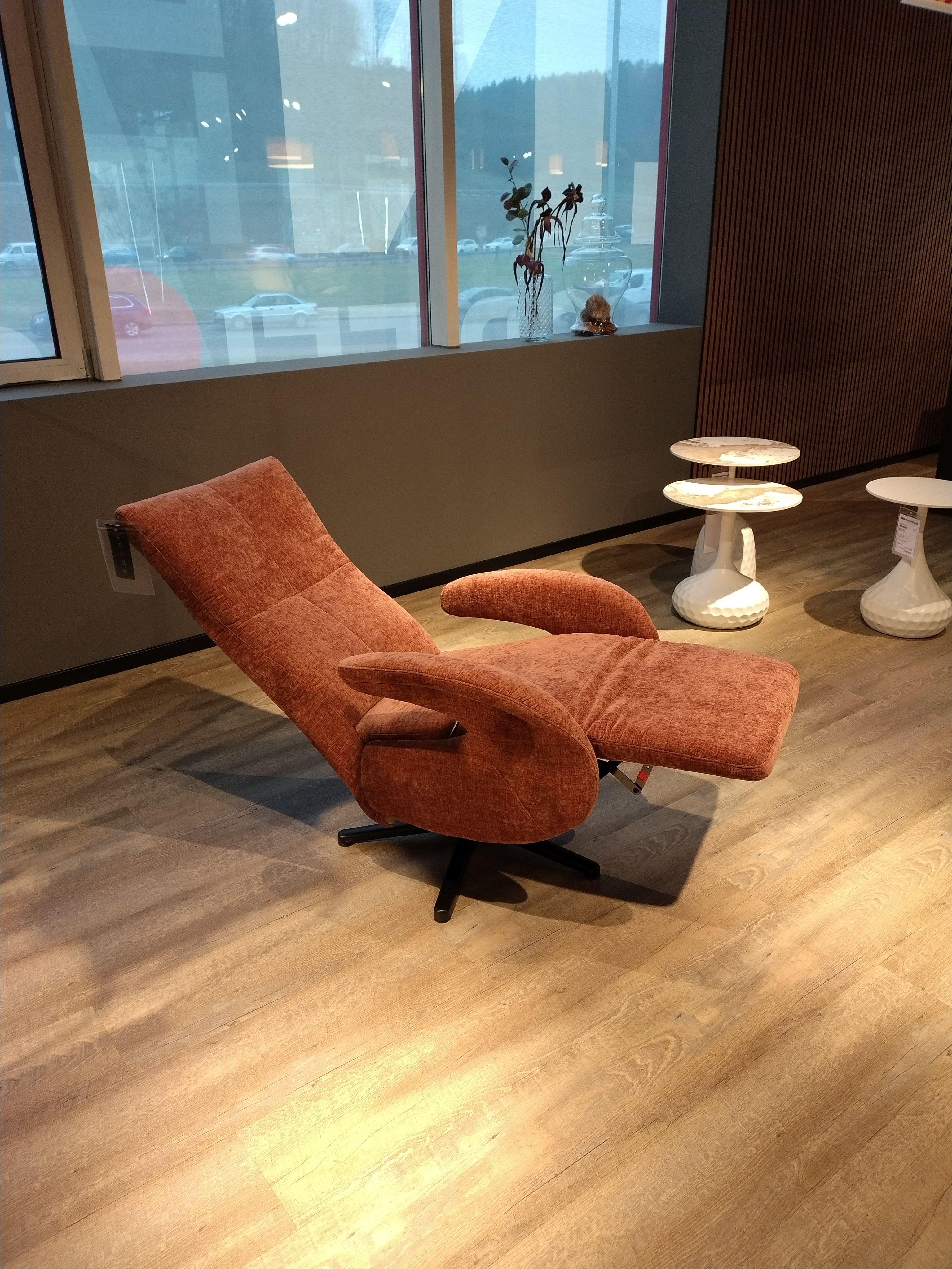 Detailbild Fußteil ausgefahren und Rücken heruntergelassen