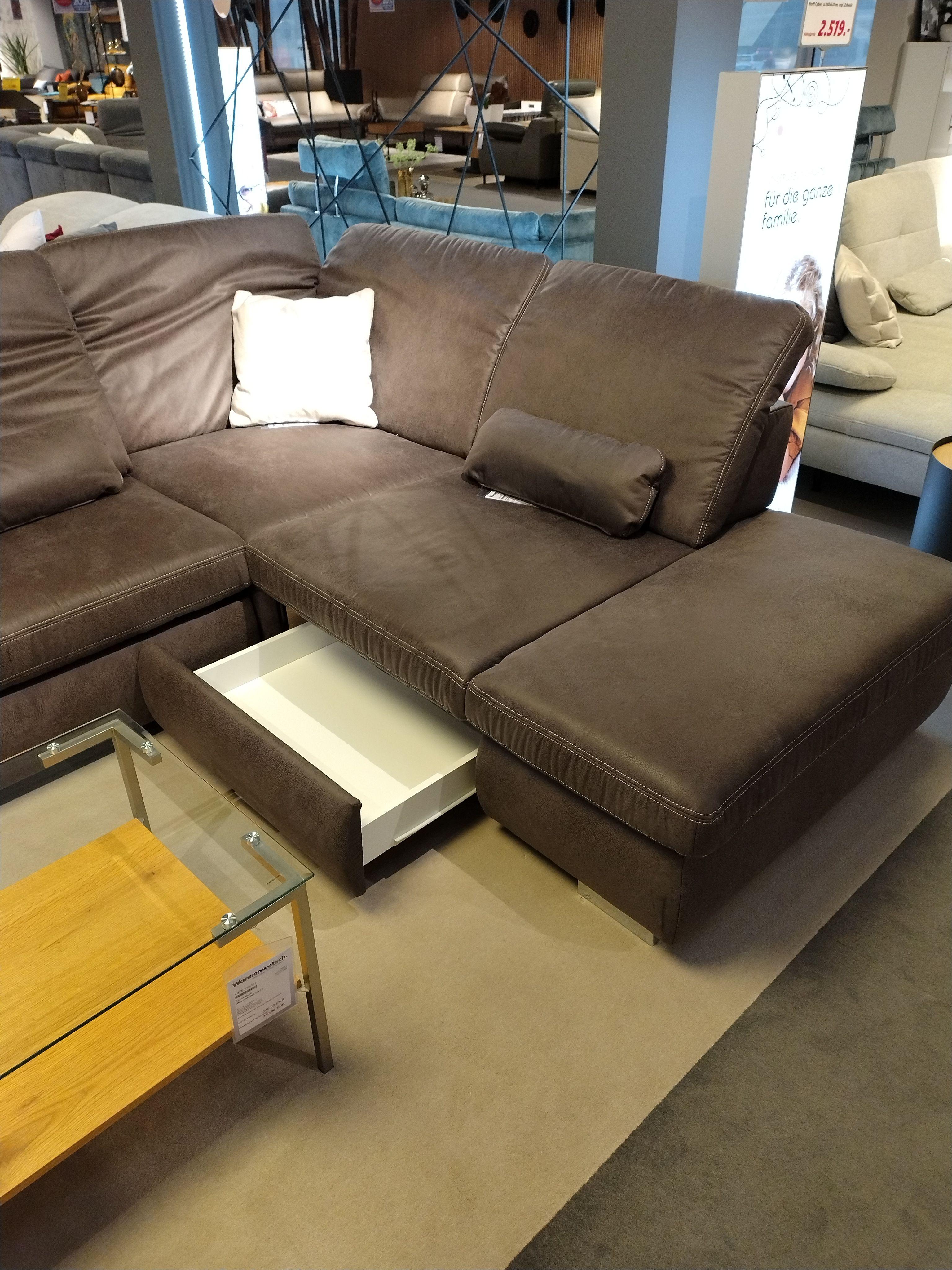 Detailbild Schublade unter dem Sitz