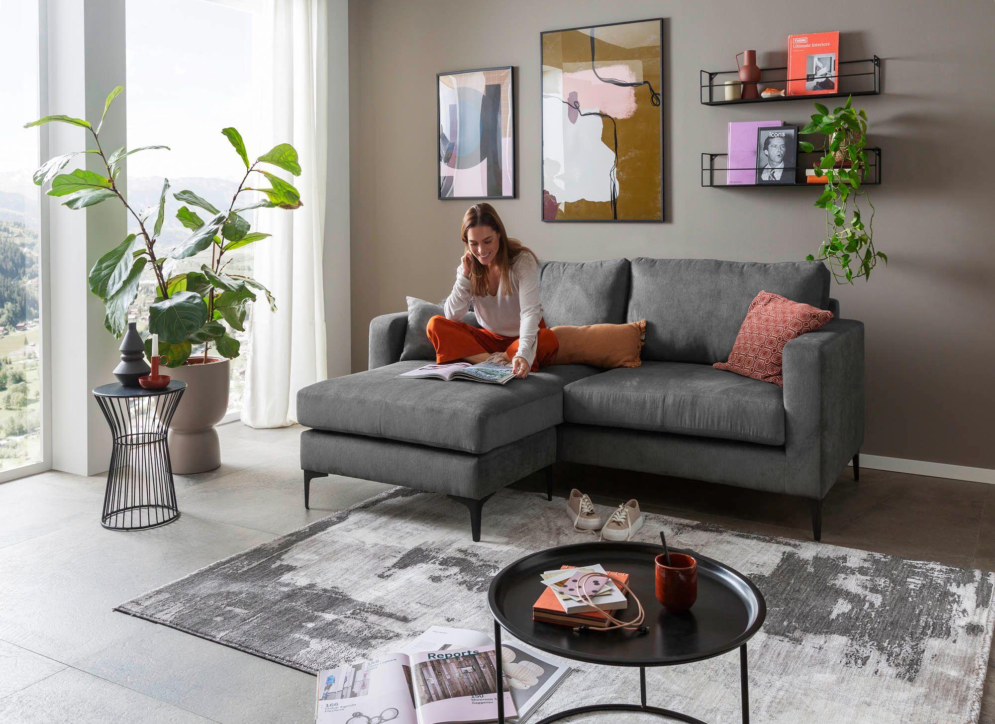 Polstergarnitur mit Bezug Feincord in der Farbe grau, Longchair links, Armlehne rechts