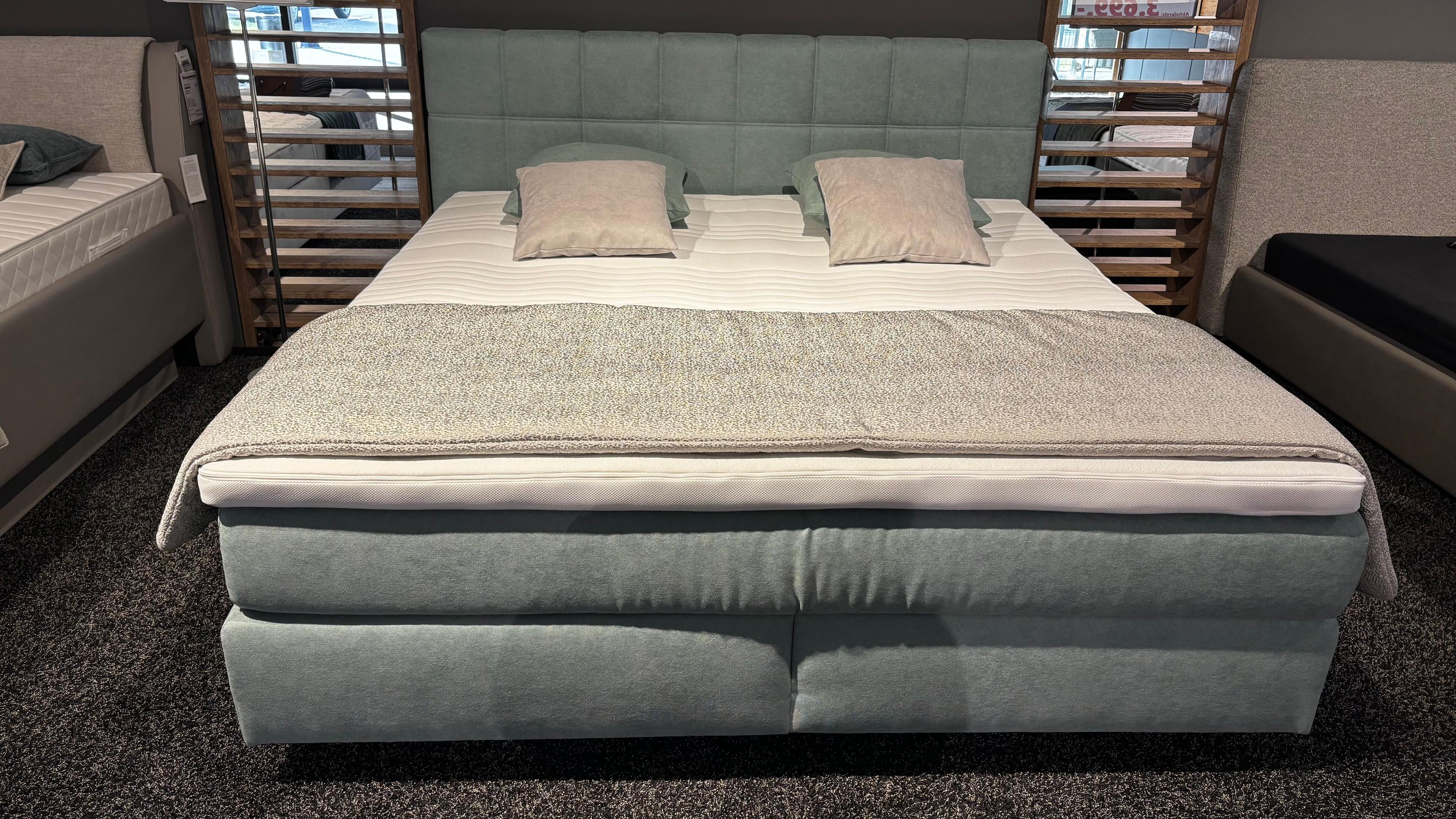 Boxspringbett, Liegefläche ca. 180 x 200 cm, Bezug Stoff Enjoy mint 