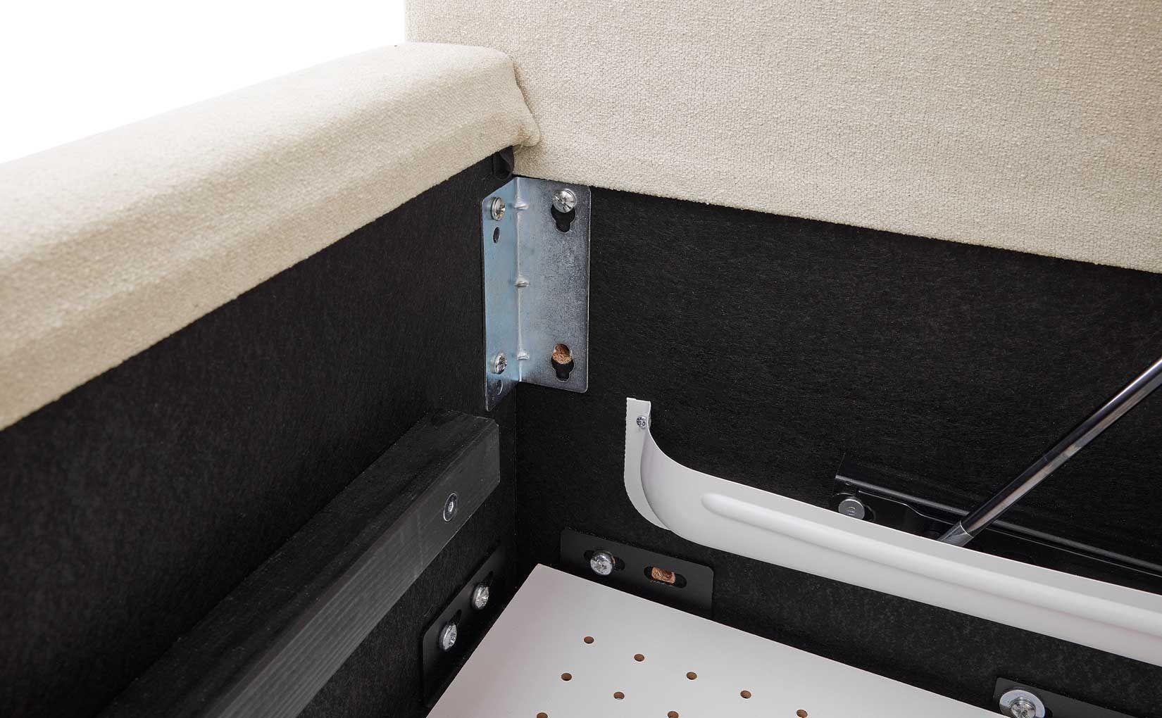 Detailansicht der Konstruktion des Polsterbetts JustB von Musterring mit sichtbarer Beschlagtechnik.
