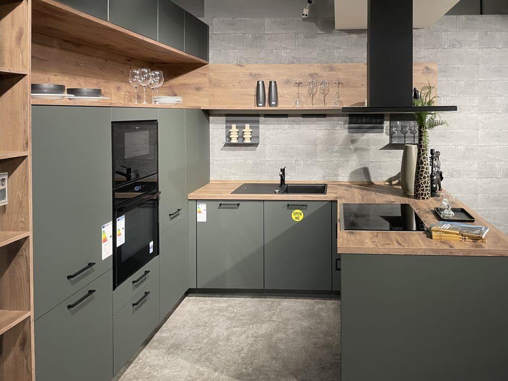 kueche-nizza-image00018-bear-web