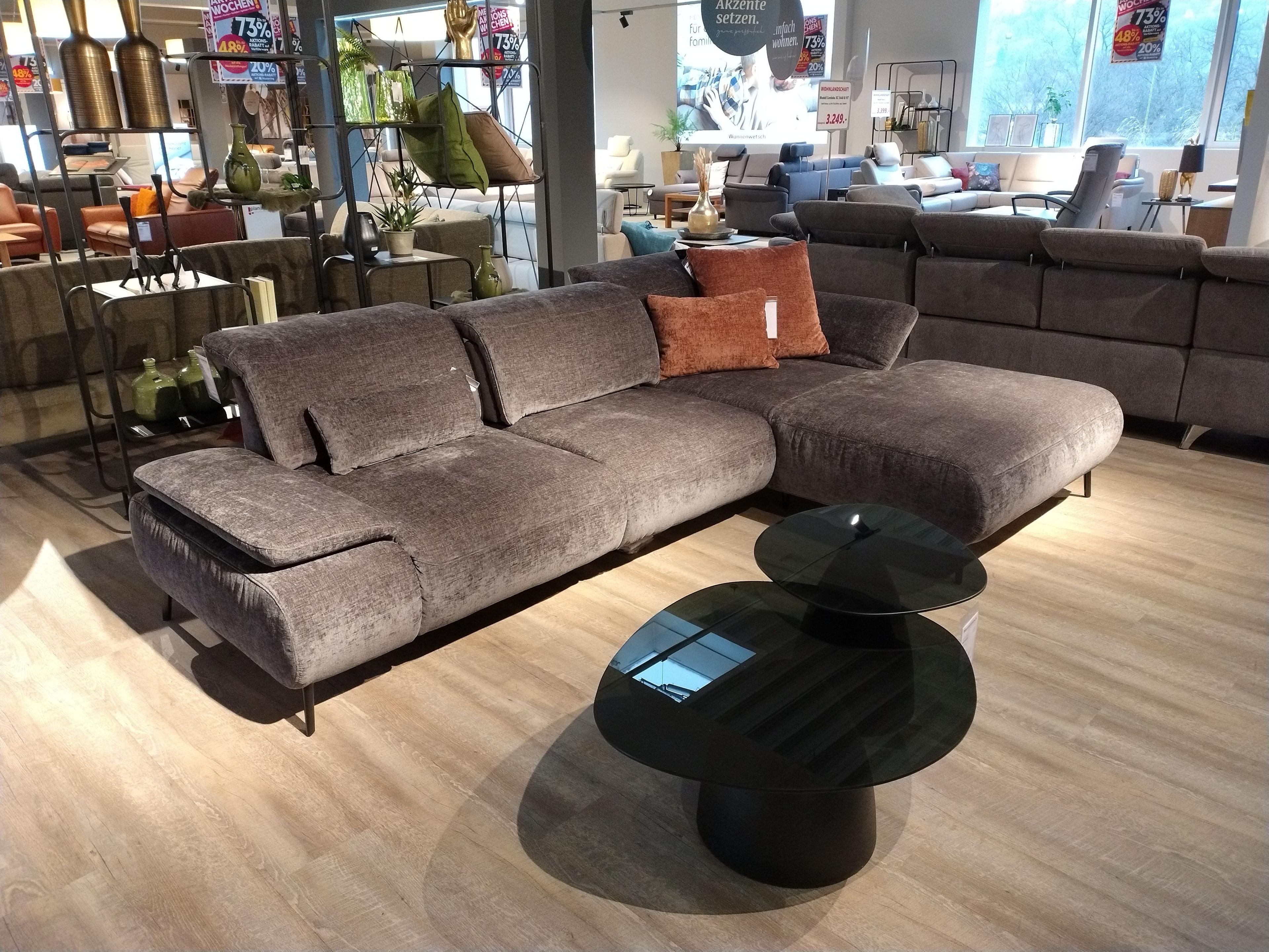 Eckkombination Sofa mit langem Teil links und kurzem Teil Longchair rechts in Bezug Stoff Farbe anthrazit
